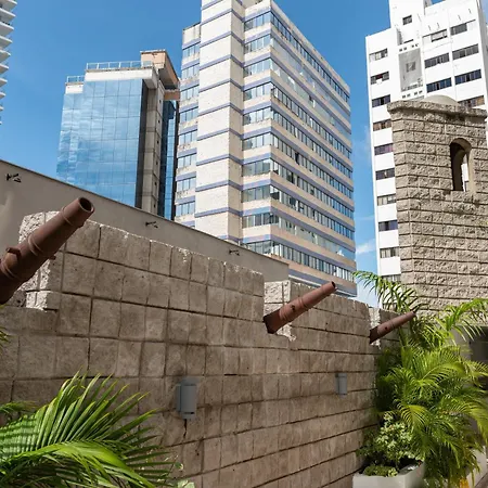 Apartment En Bocagrande - Piscina, Jacuzzi Y Mar *