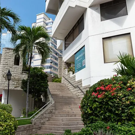 Apartment En Bocagrande - Piscina, Jacuzzi Y Mar Cartagena