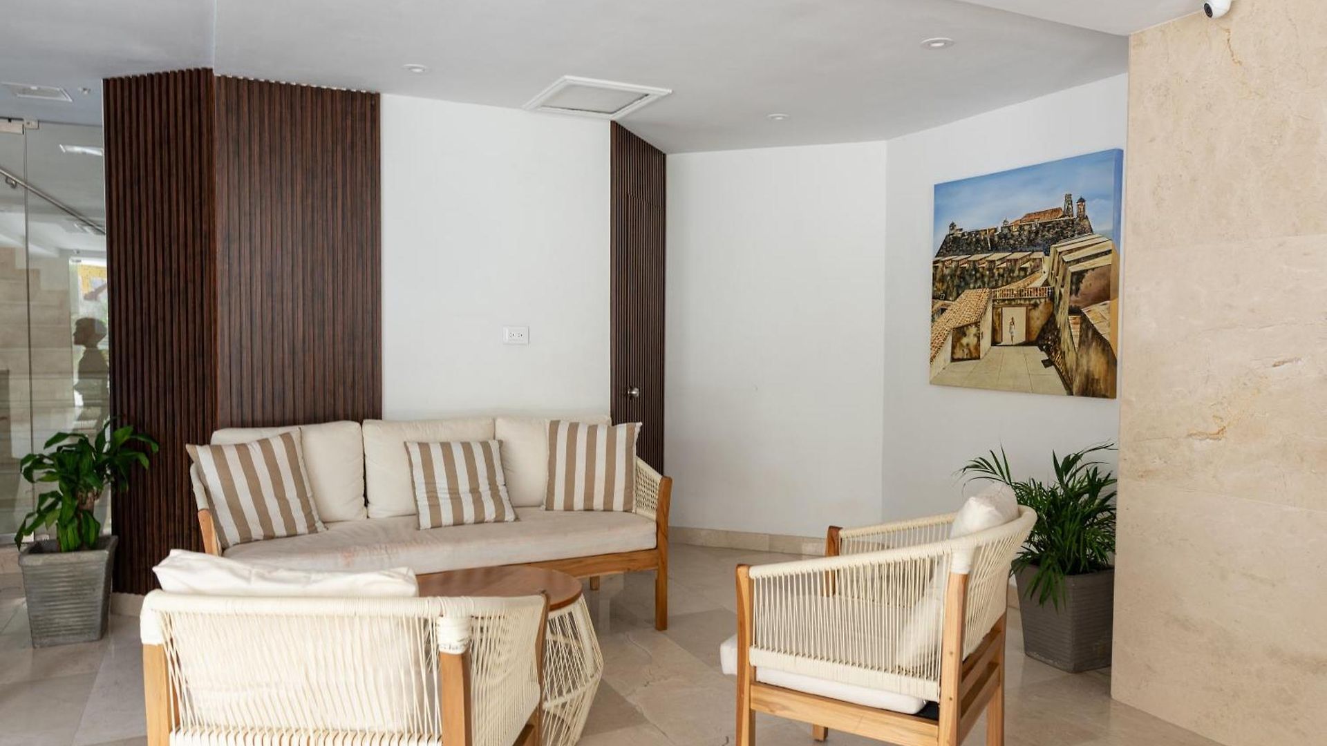 Apartamento En Bocagrande - Piscina, Jacuzzi Y Mar Cartagena