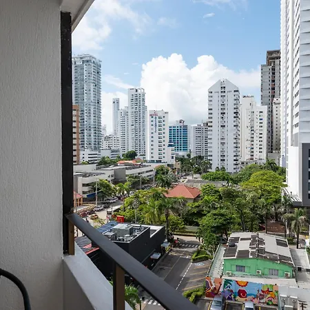 Apartamento En Bocagrande - Piscina, Jacuzzi Y Mar