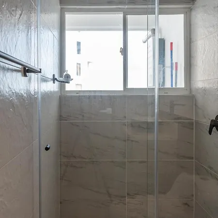 Apartamento En Bocagrande - Piscina, Jacuzzi Y Mar *