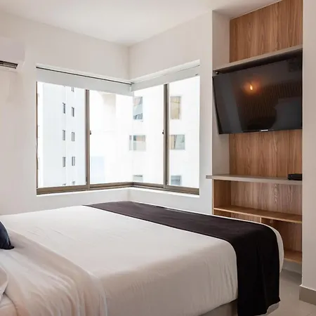 Apartamento En Bocagrande - Piscina, Jacuzzi Y Mar