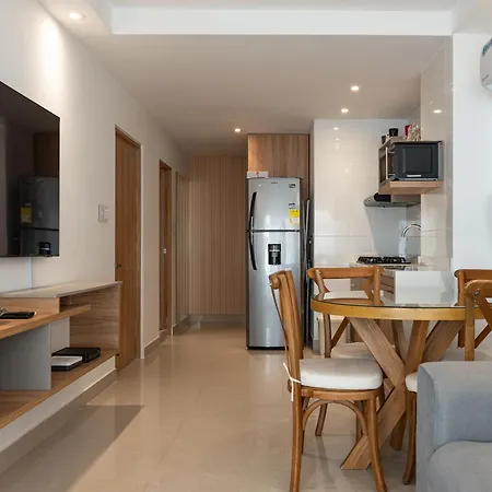 Apartamento En Bocagrande - Piscina, Jacuzzi Y Mar