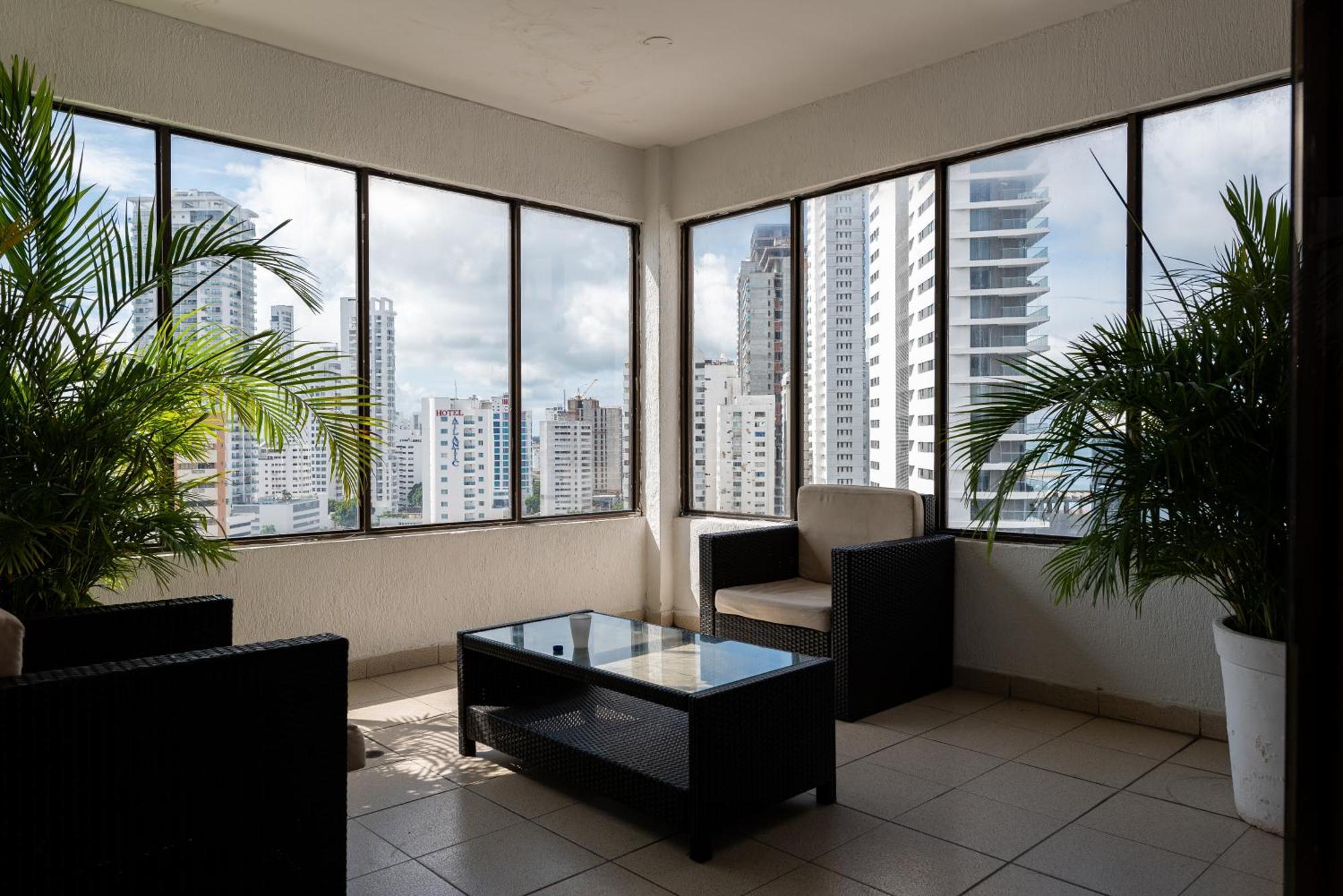 Apartment En Bocagrande - Piscina, Jacuzzi Y Mar Cartagena