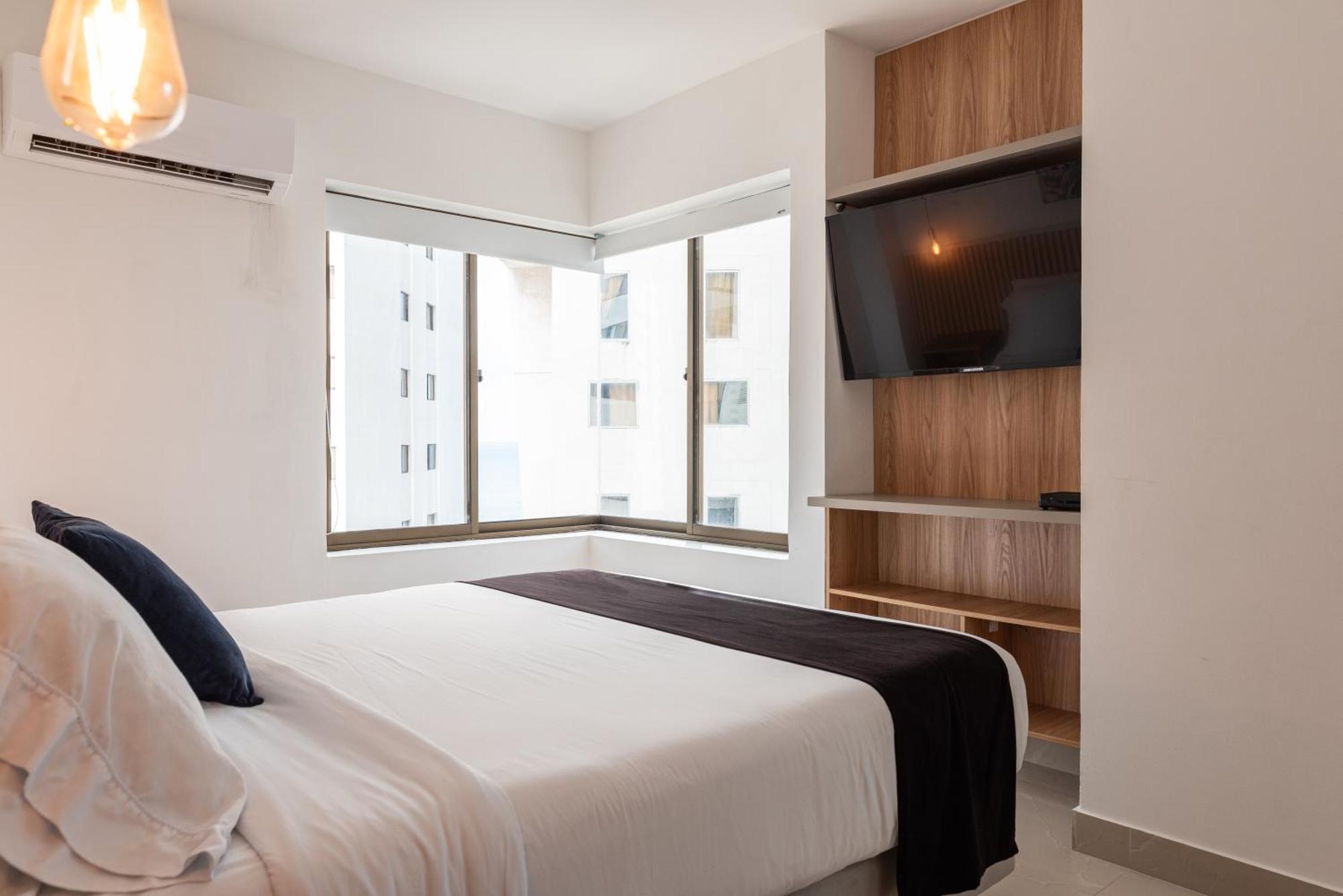 Apartment En Bocagrande - Piscina, Jacuzzi Y Mar