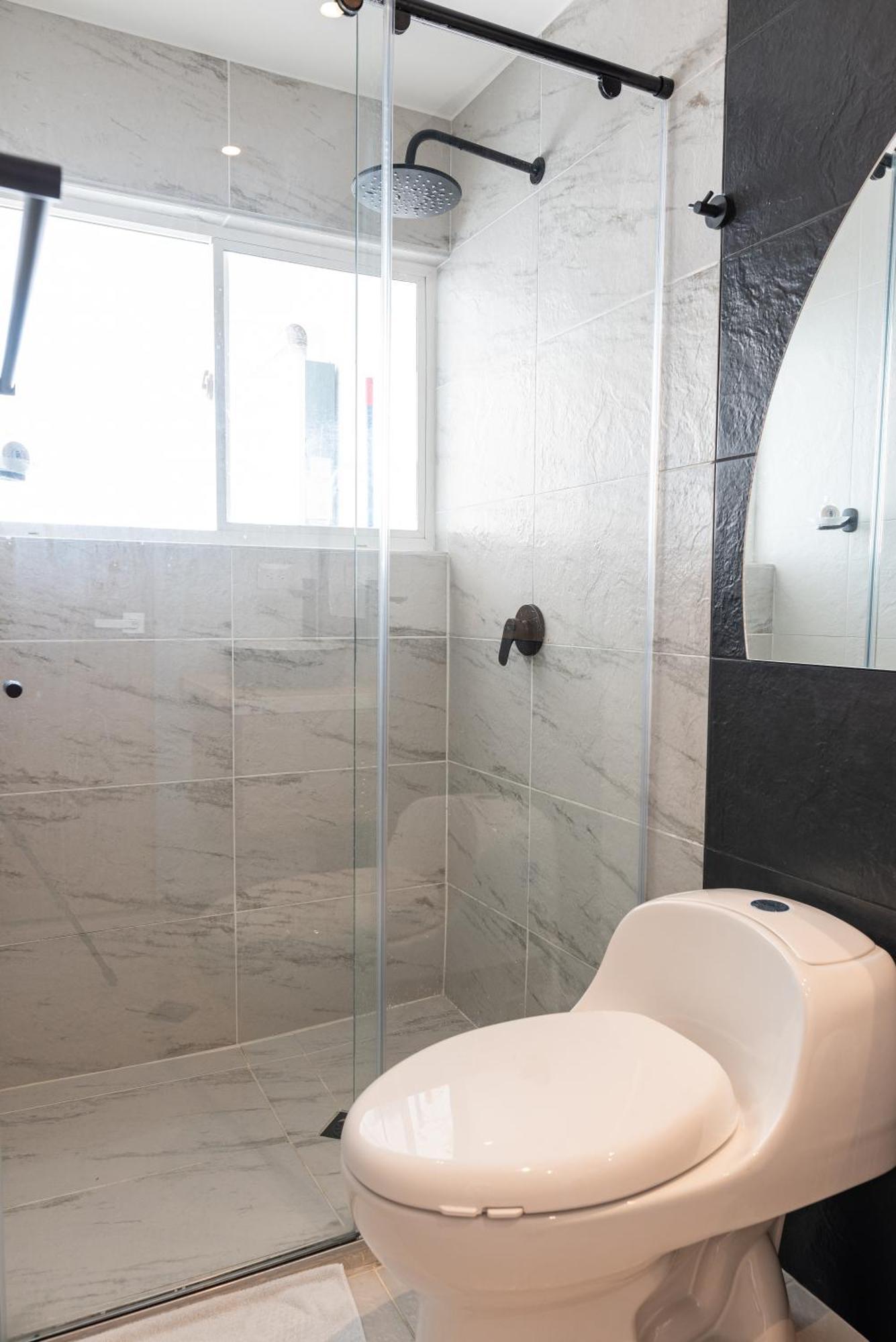 En Bocagrande - Piscina, Jacuzzi Y Mar *