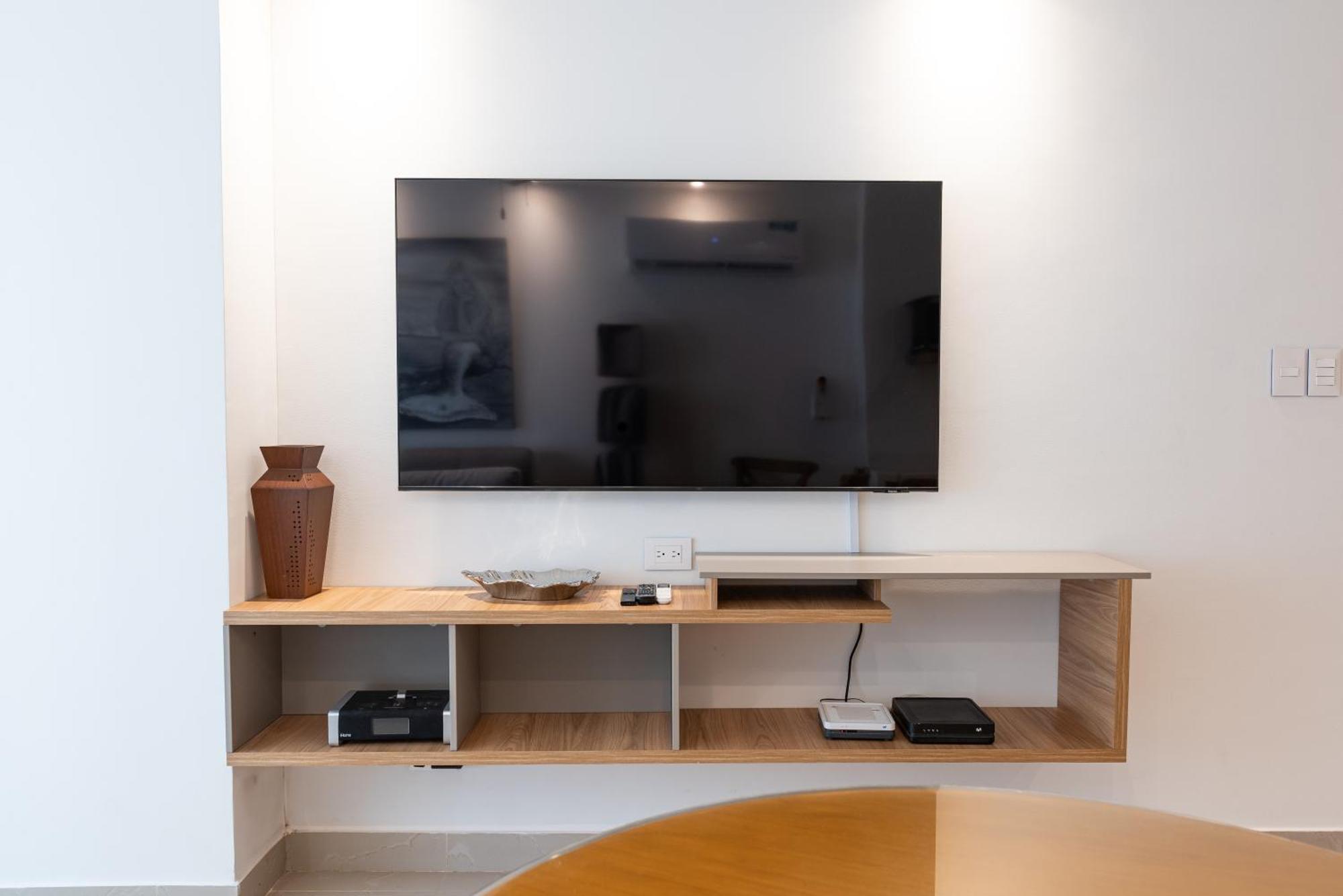 Apartment En Bocagrande - Piscina, Jacuzzi Y Mar *